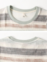 やわらかなグラデーションボーダーのスリムTシャツ