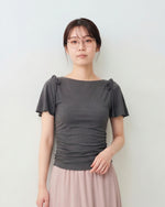 オフショル風ボートネック ウエストギャザー フリルフレアスリーブ 半袖Tシャツ