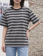 ブラックボーダー ルーズショルダーTシャツ