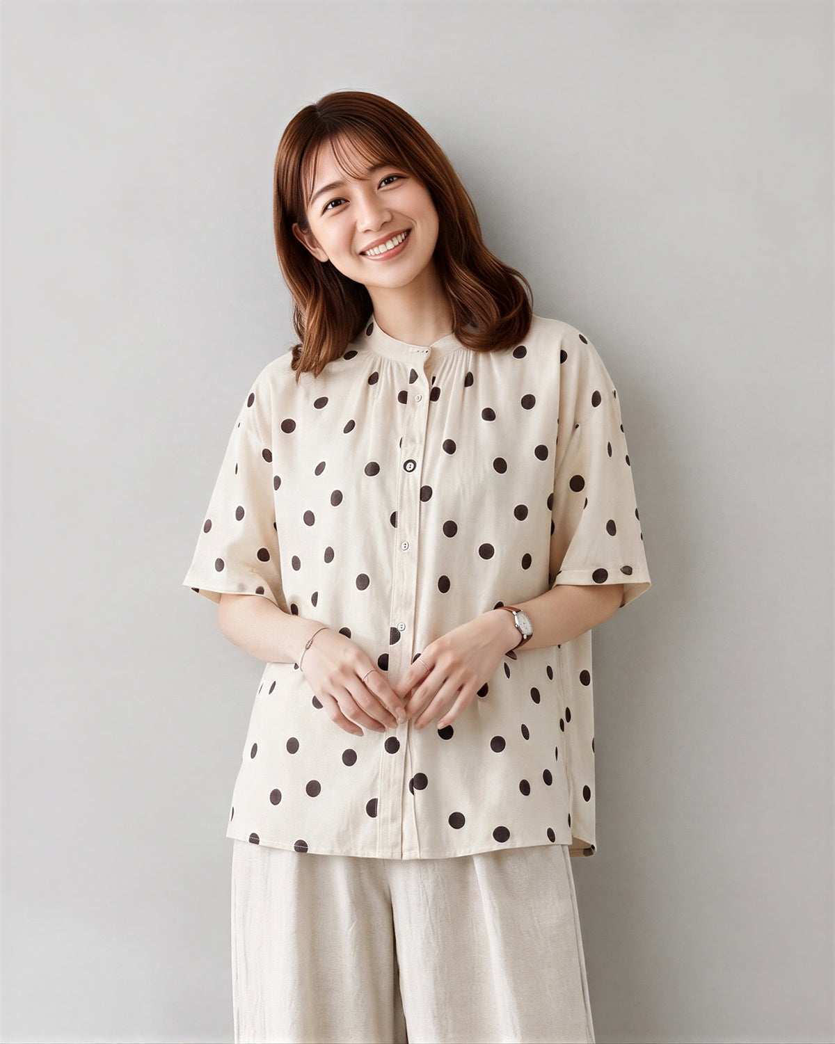 ドット柄ルーズスタンドカラーシャツ-ライトベージュ-2XL