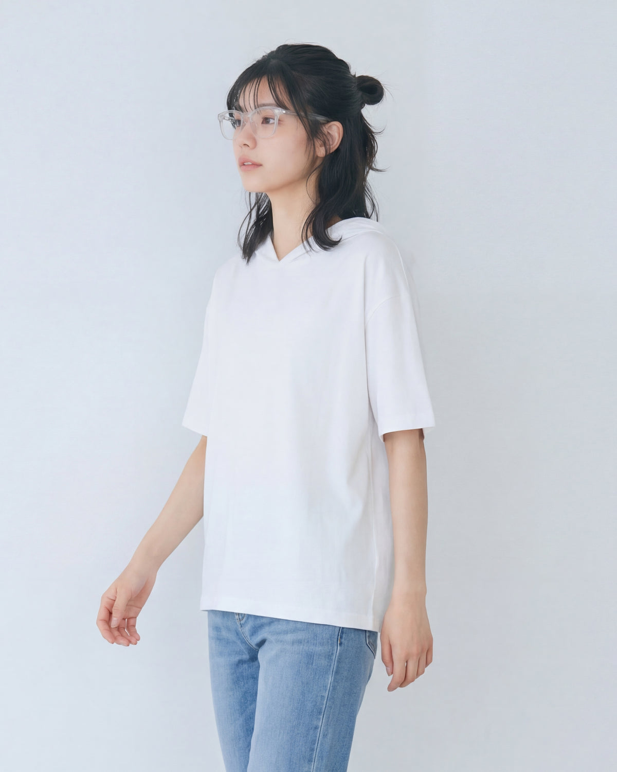 ゆったりドロップショルダー 無地 半袖フーディーTシャツ