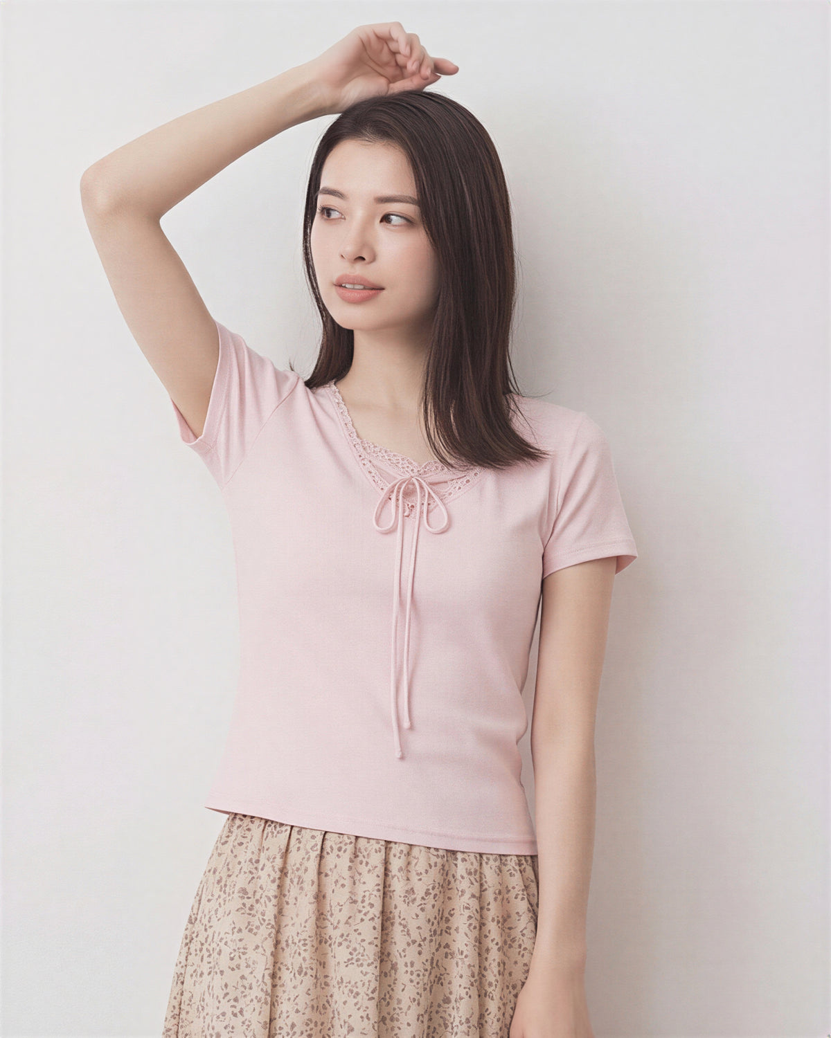 スクエアネック レーストリム リボン付き くびれ見え 半袖Tシャツ