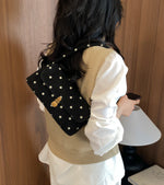 ドット柄フラップ レトロバゲットショルダーバッグ