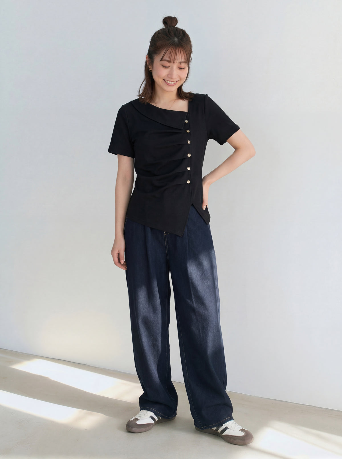 斜め前立てタック入り アシンメトリーヘム 半袖Tシャツ