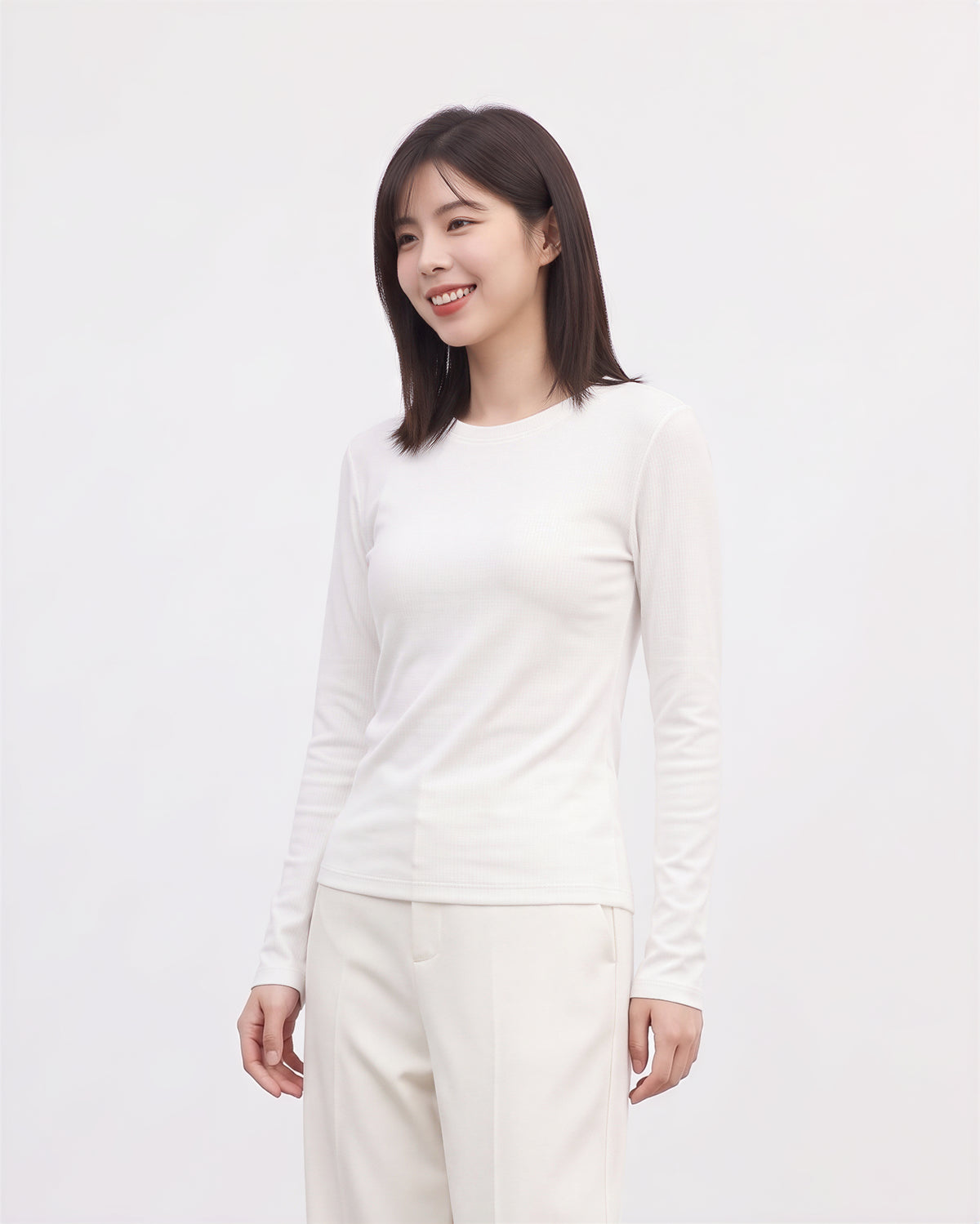 スリムフィット クルーネック長袖Tシャツ