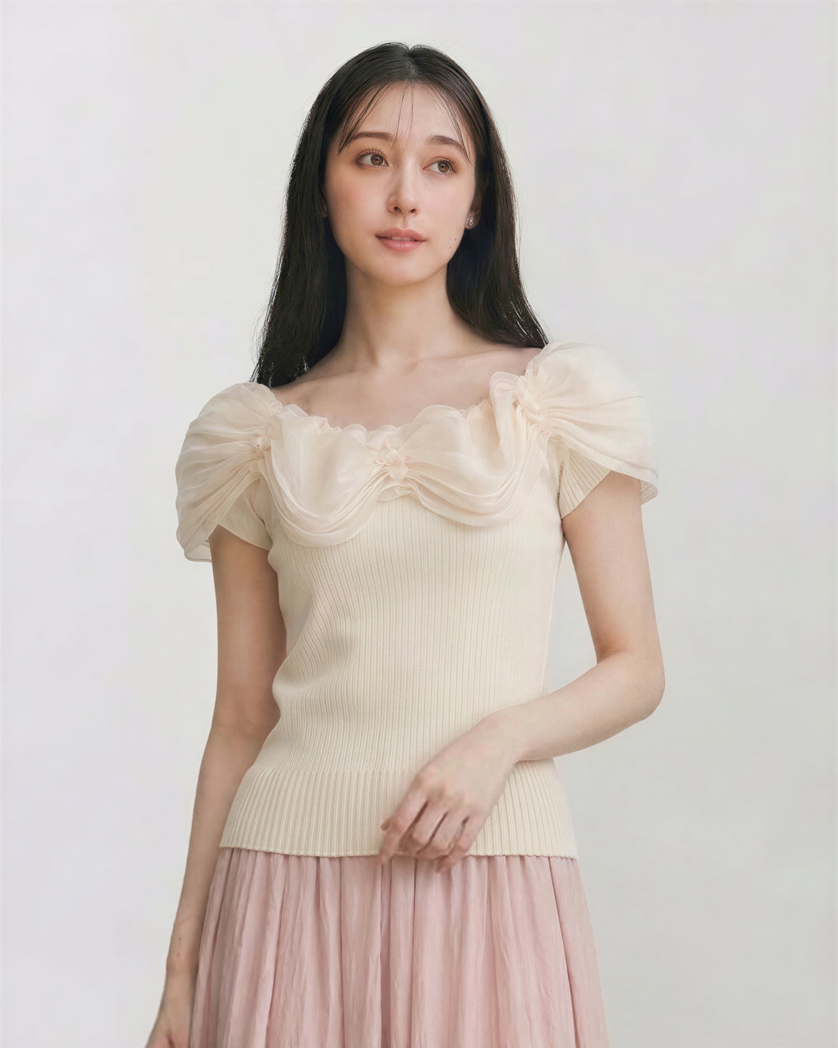 オフショルダー スクエアネック ギャザー パフスリーブ 半袖Tシャツ
