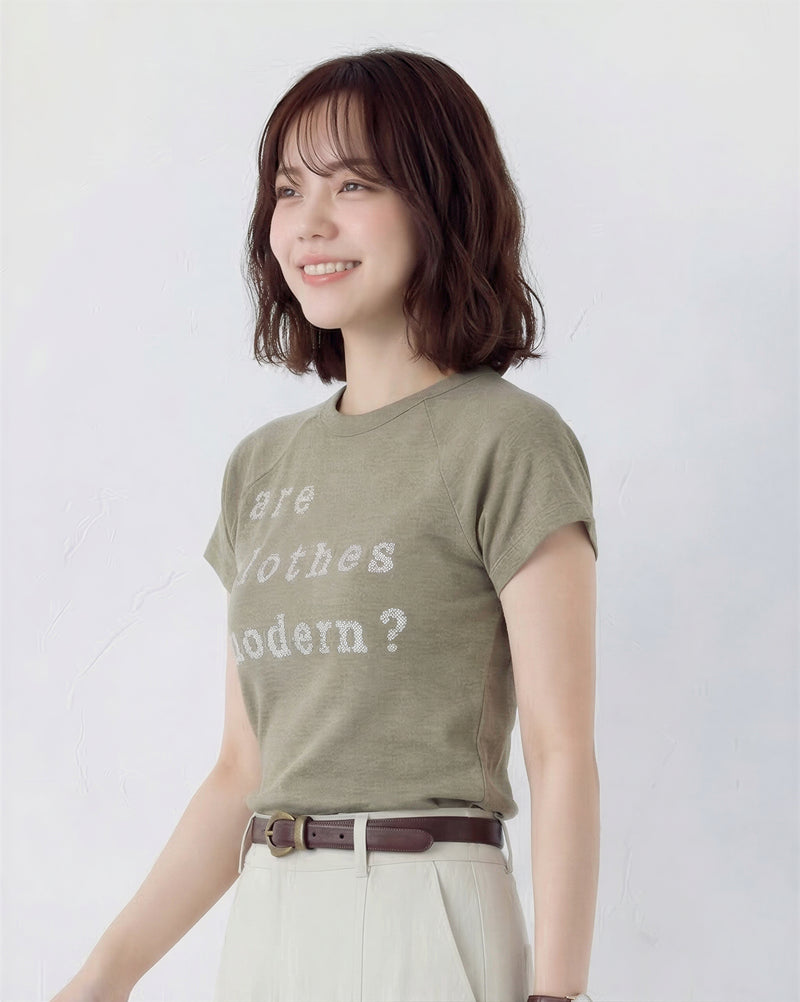 スリムフィット ショート丈 ドロップショルダー ラグランスリーブ ロゴパイル 半袖Tシャツ