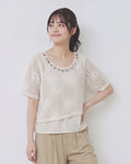 ベージュ