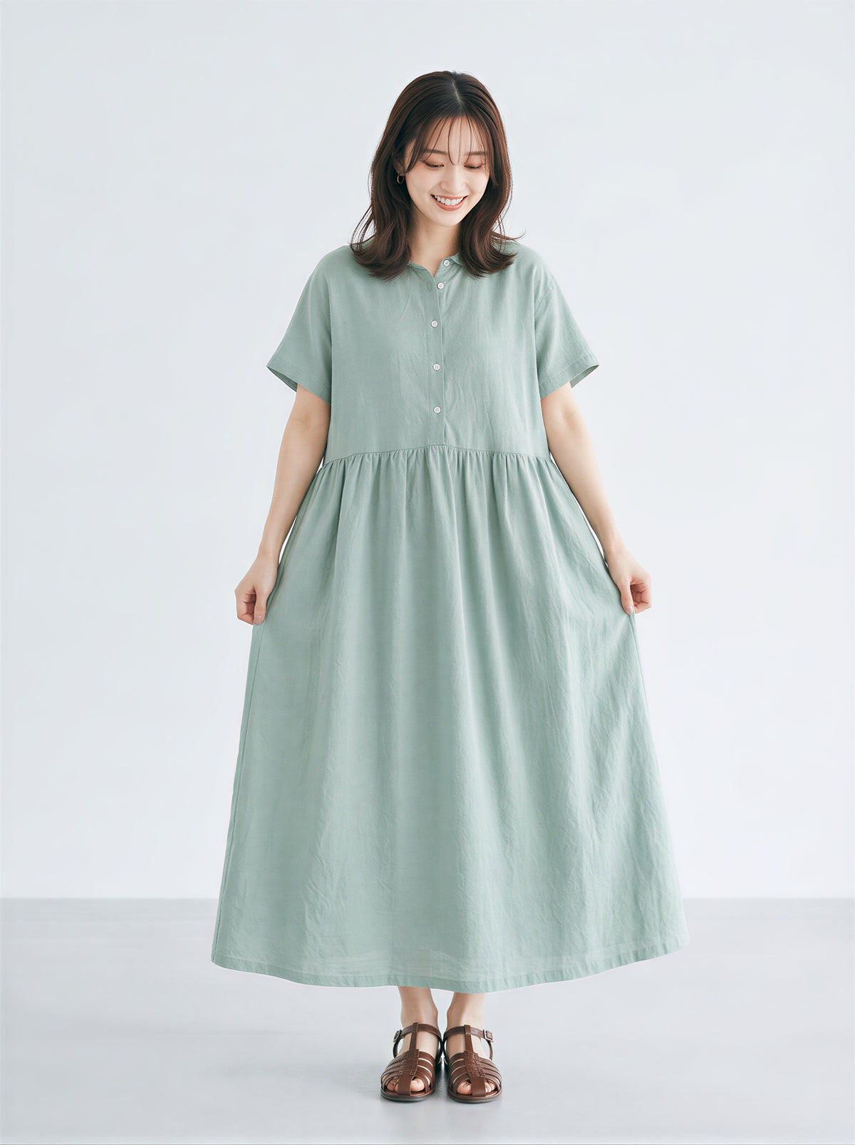 【全2色】M~2XL スタンドカラー 前ボタン ハイウエスト プリーツ ロングワンピース