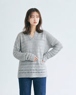 【秋新作】「全4色」透かし編みテクスチャー Vネック ルーズニット