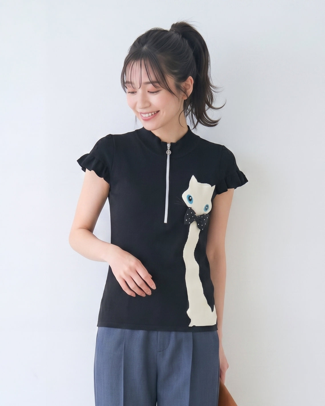 ハーフジップ スタンドカラー フリル袖 猫モチーフ 半袖Tシャツ