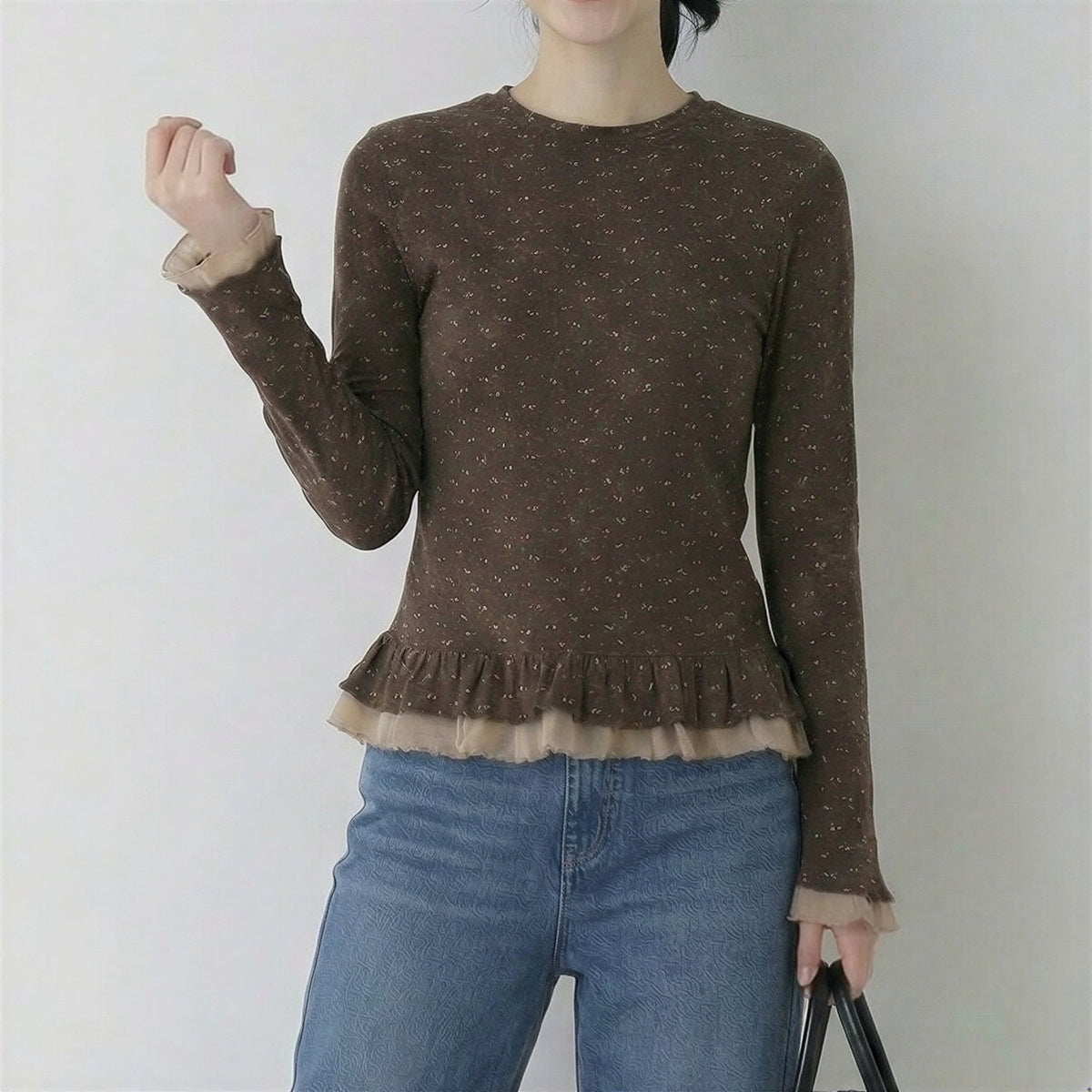 小花柄プリント フリルヘム切替 スリムフィット クルーネック 長袖Tシャツ
