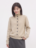 ベージュ
