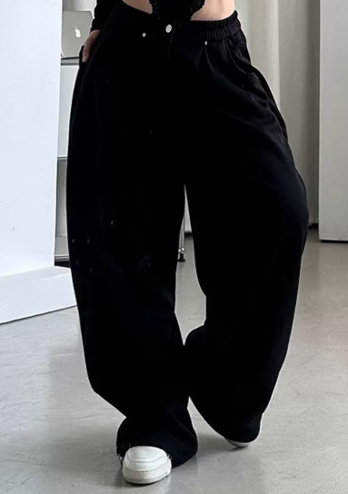 ローライズ タック入りワイドレッグスウェットパンツ