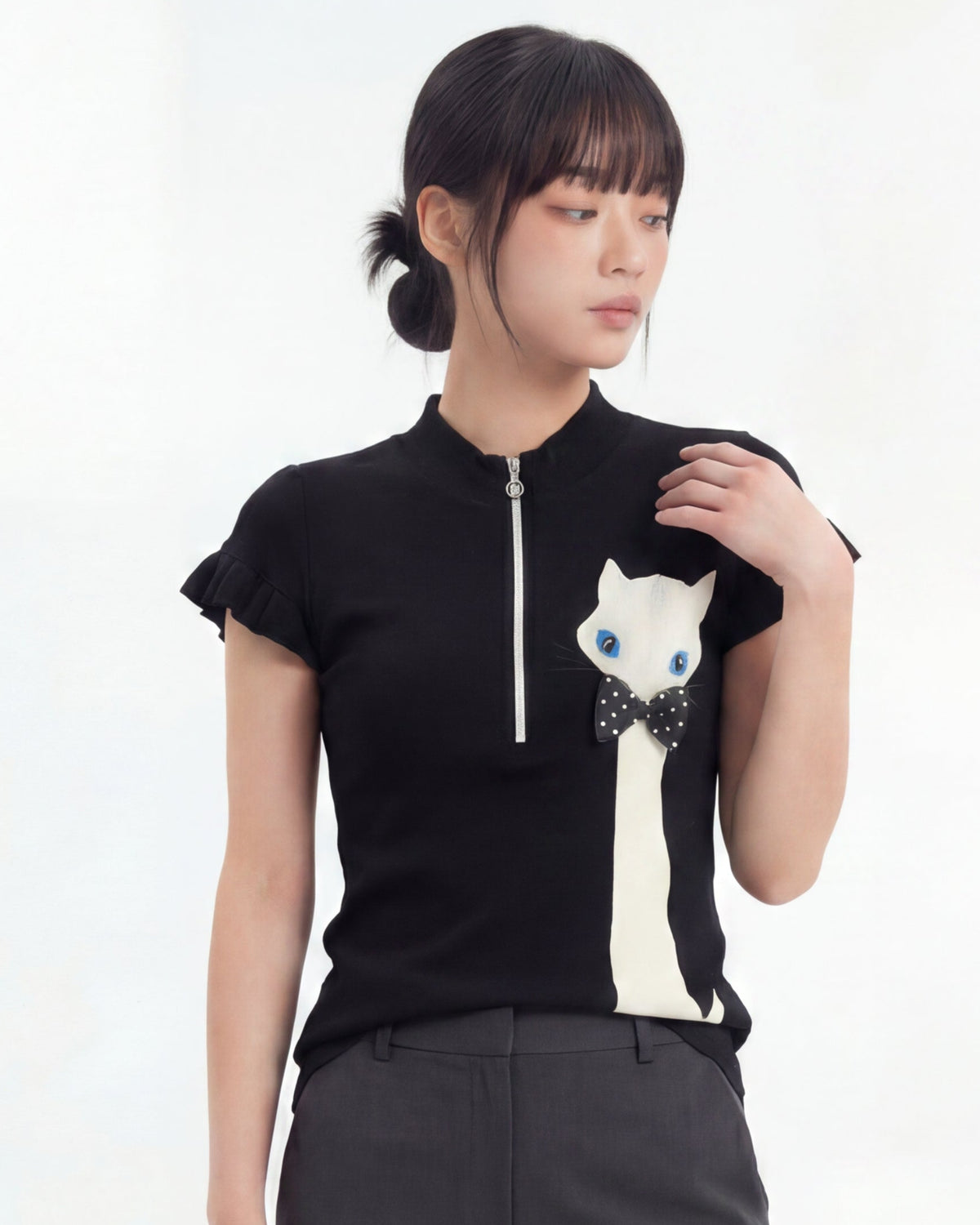 ハーフジップ スタンドカラー フリル袖 猫モチーフ 半袖Tシャツ