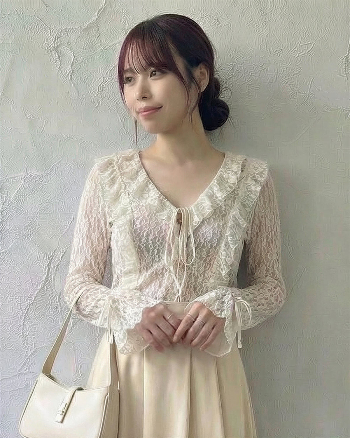 深Vレース フロントリボン フリル 長袖トップス