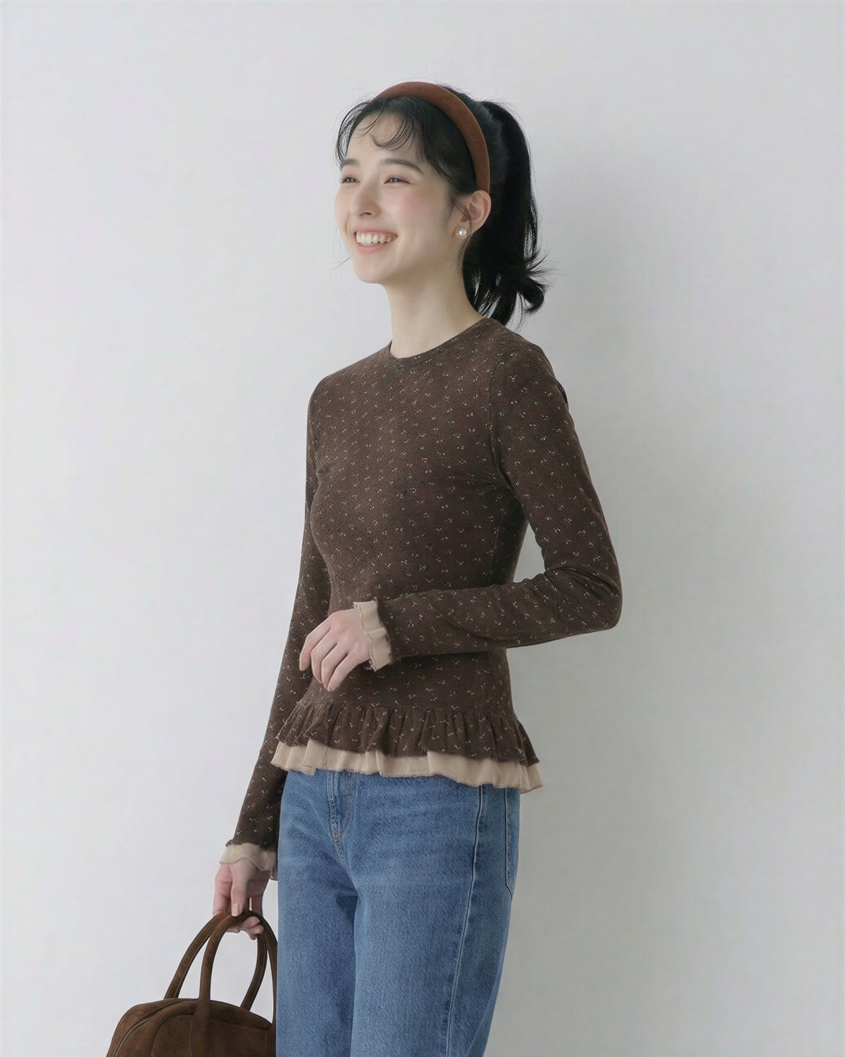 小花柄プリント フリルヘム切替 スリムフィット クルーネック 長袖Tシャツ