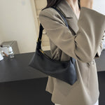 ライチ調シボ シンプル メタルバックル ワンショルダー脇下バッグ