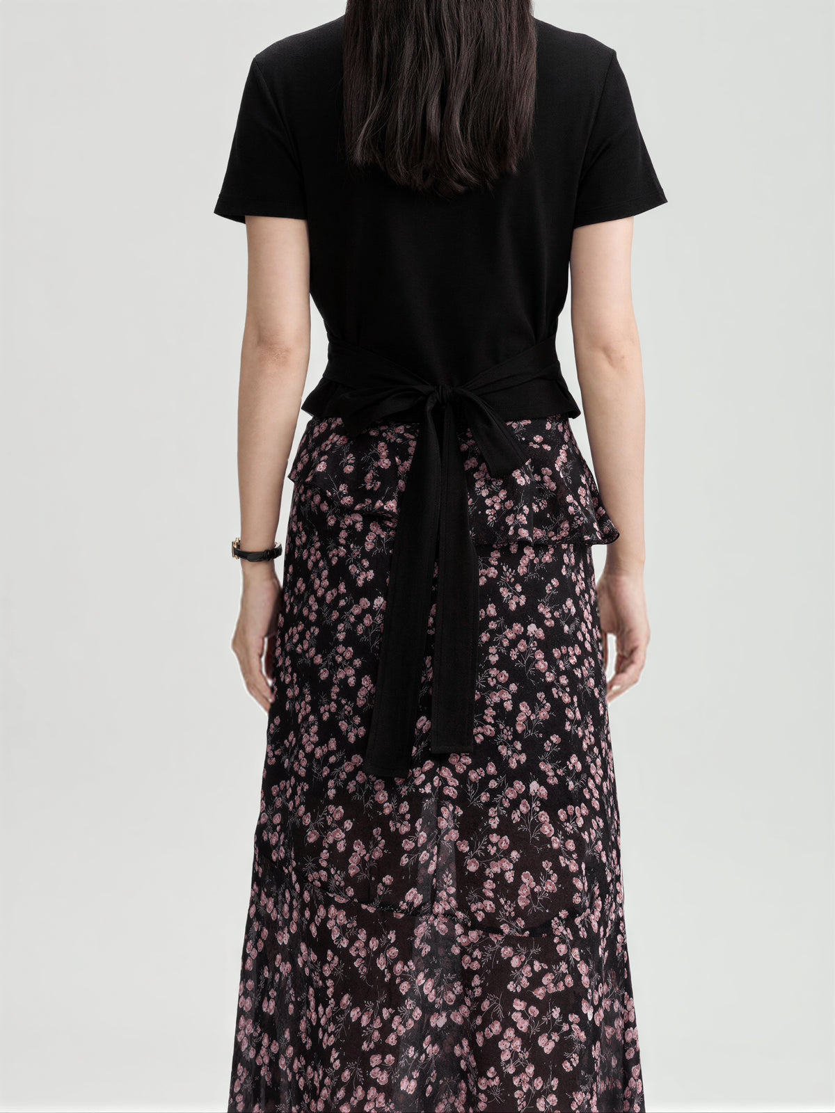 クロスVネック スリムフィット 半袖Tシャツ