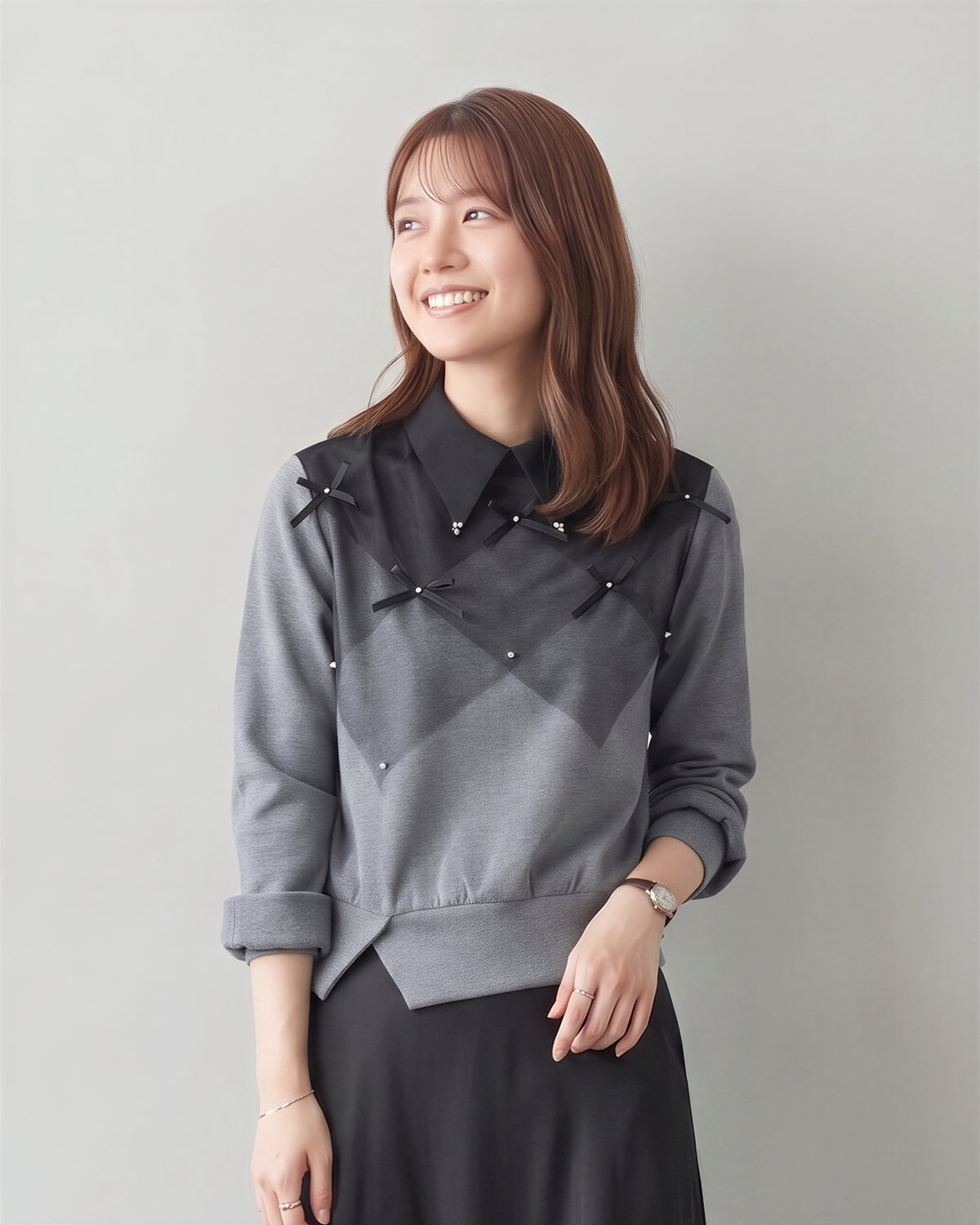 【秋新作】S~XL ダイヤ柄切り替え リボン付き 襟付き フェイクレイヤード スウェット