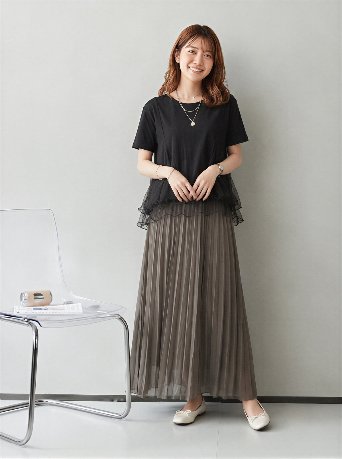 ゆったりラウンドネック チュール切り替えTシャツ