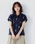 【全2色】M~3XL 小さめラウンドネック 花柄 ゆったり半袖シャツ