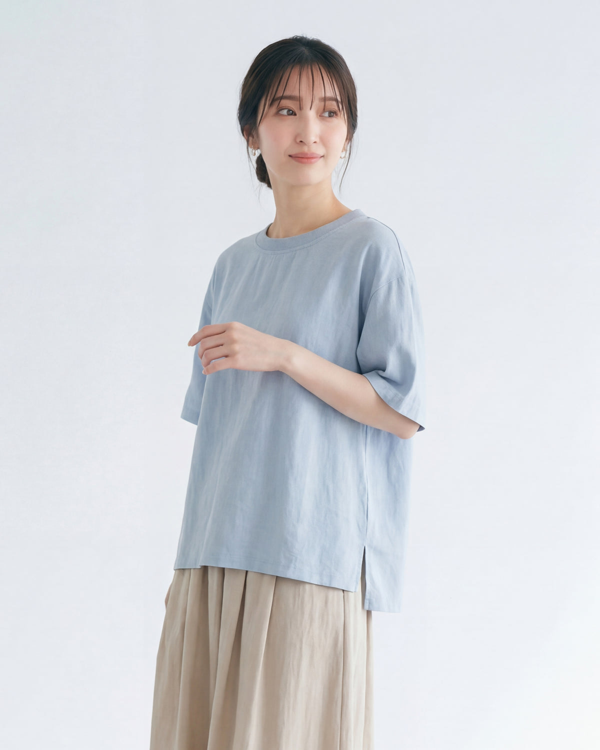 ライトブルー 肩落ち ゆったり クルーネック 半袖Tシャツ