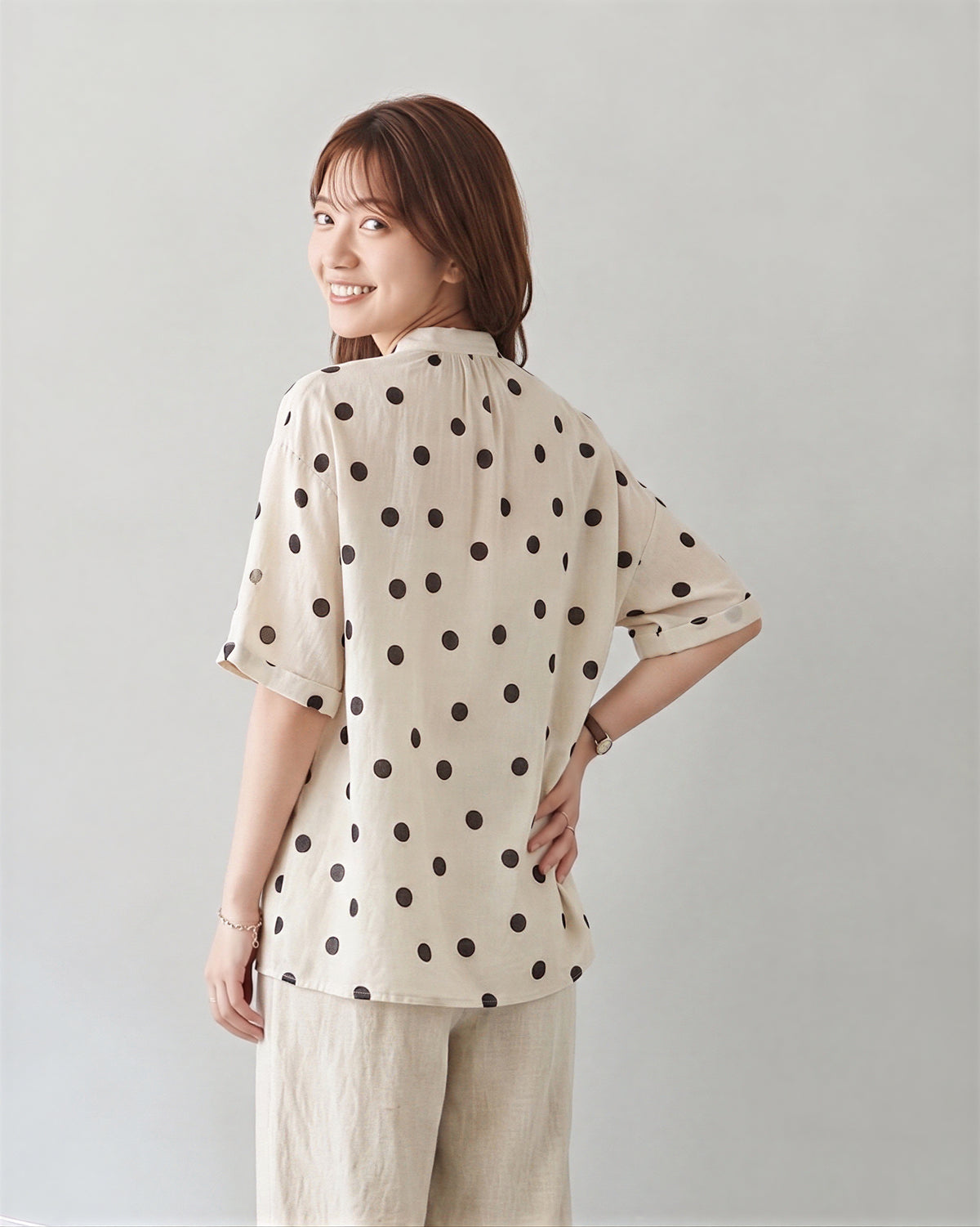 M-2XL ドット柄ルーズスタンドカラーシャツ