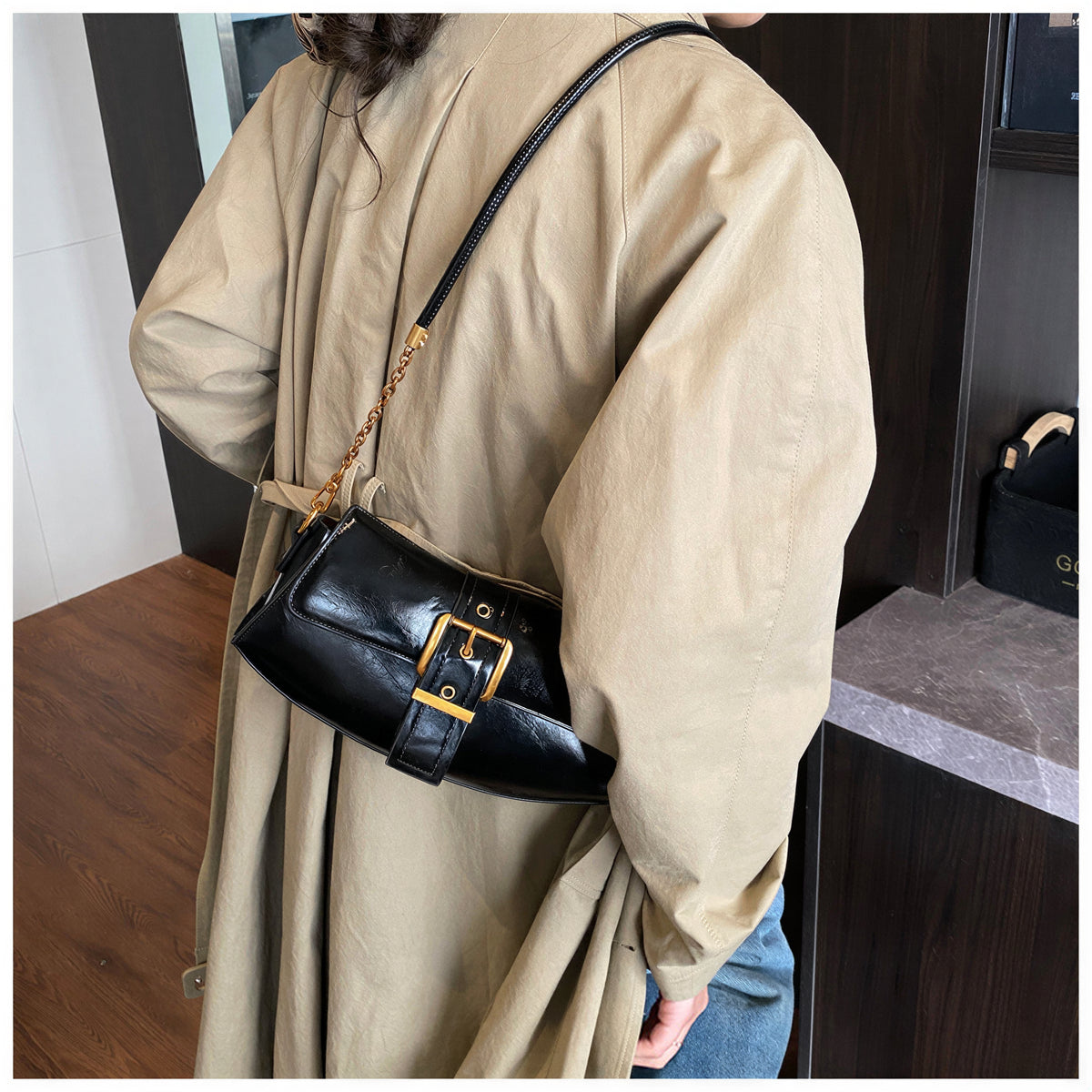 レトロ調ゴールドバックル 脇下ワンショルダー バゲットバッグ-ブラック-FREE