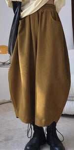 ゆったりカーブシルエット 立体サルエルパンツ