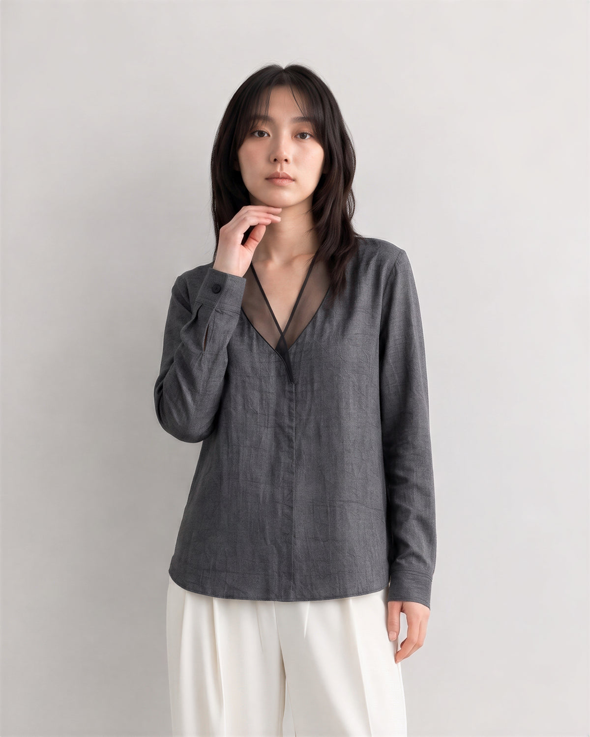 【秋新作】S~XL シアーメッシュ切り替えディープVブラウス