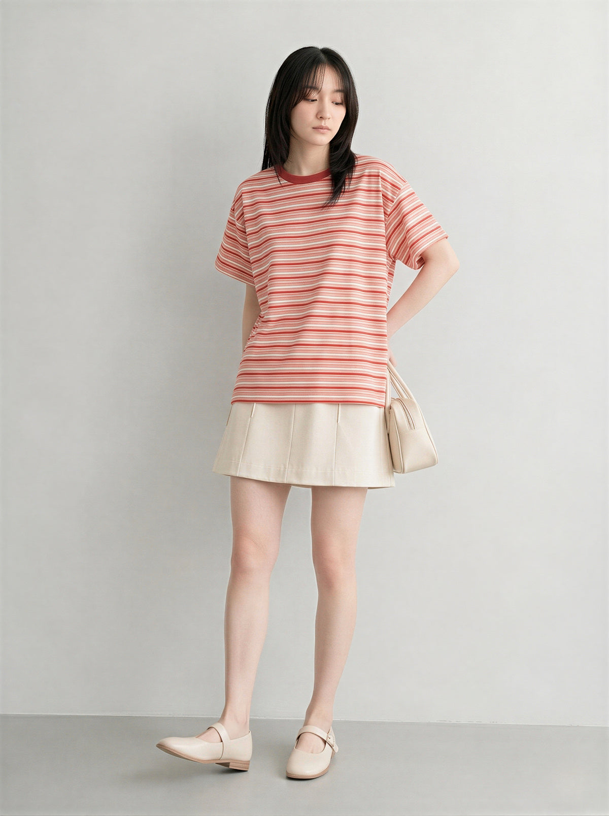 レッドボーダー ルーズ ドロップショルダーTシャツ