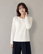 【秋新作】S~L スモールVスリットネック スリムフィット長袖Tシャツ