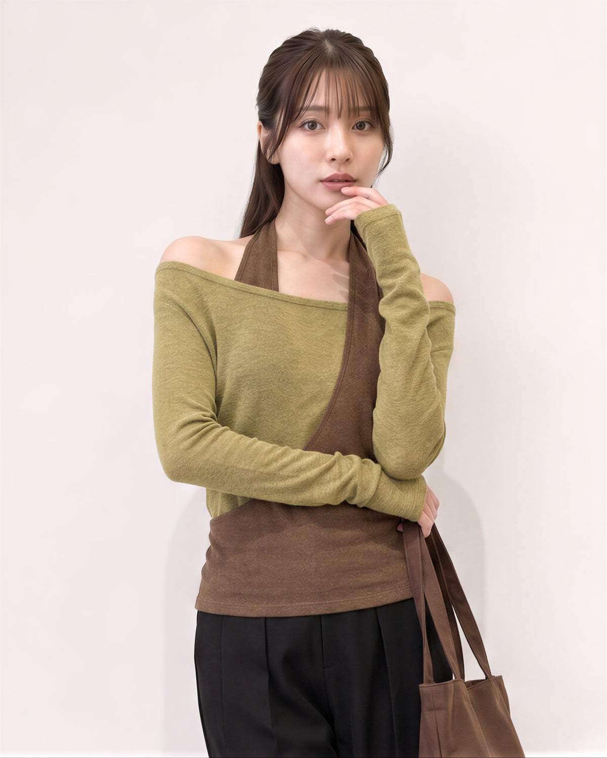 S-XL 斜めカット ホルターネック オフショルダー フェイクレイヤードTシャツ