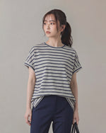 ゆったりドロップショルダー ボーダーTシャツ