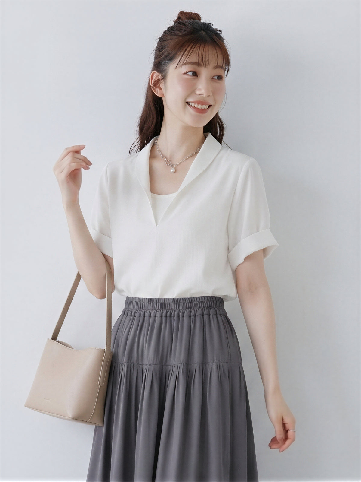 Vネック×折り返し袖 フェイクレイヤードシャツ-ホワイト-XL