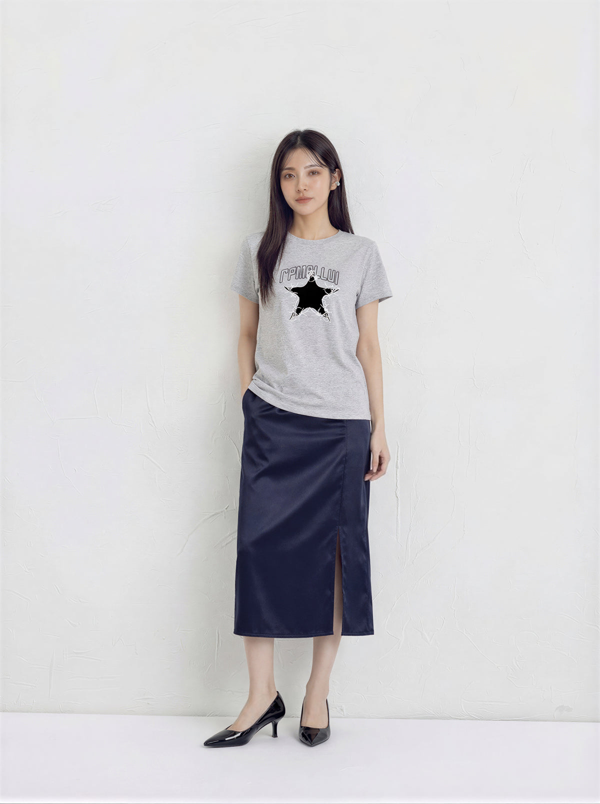 ライトグレー スタープリント スリムフィット 半袖Tシャツ