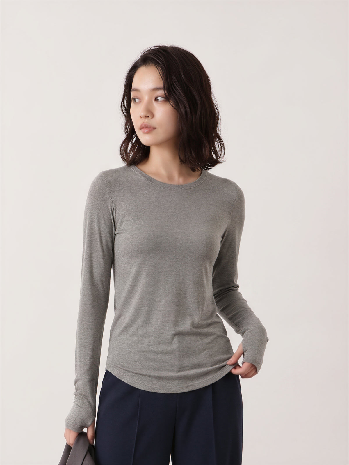 【秋新作】【全2色】S~2XL ラウンドネック スリムフィット インナー 長袖Tシャツ