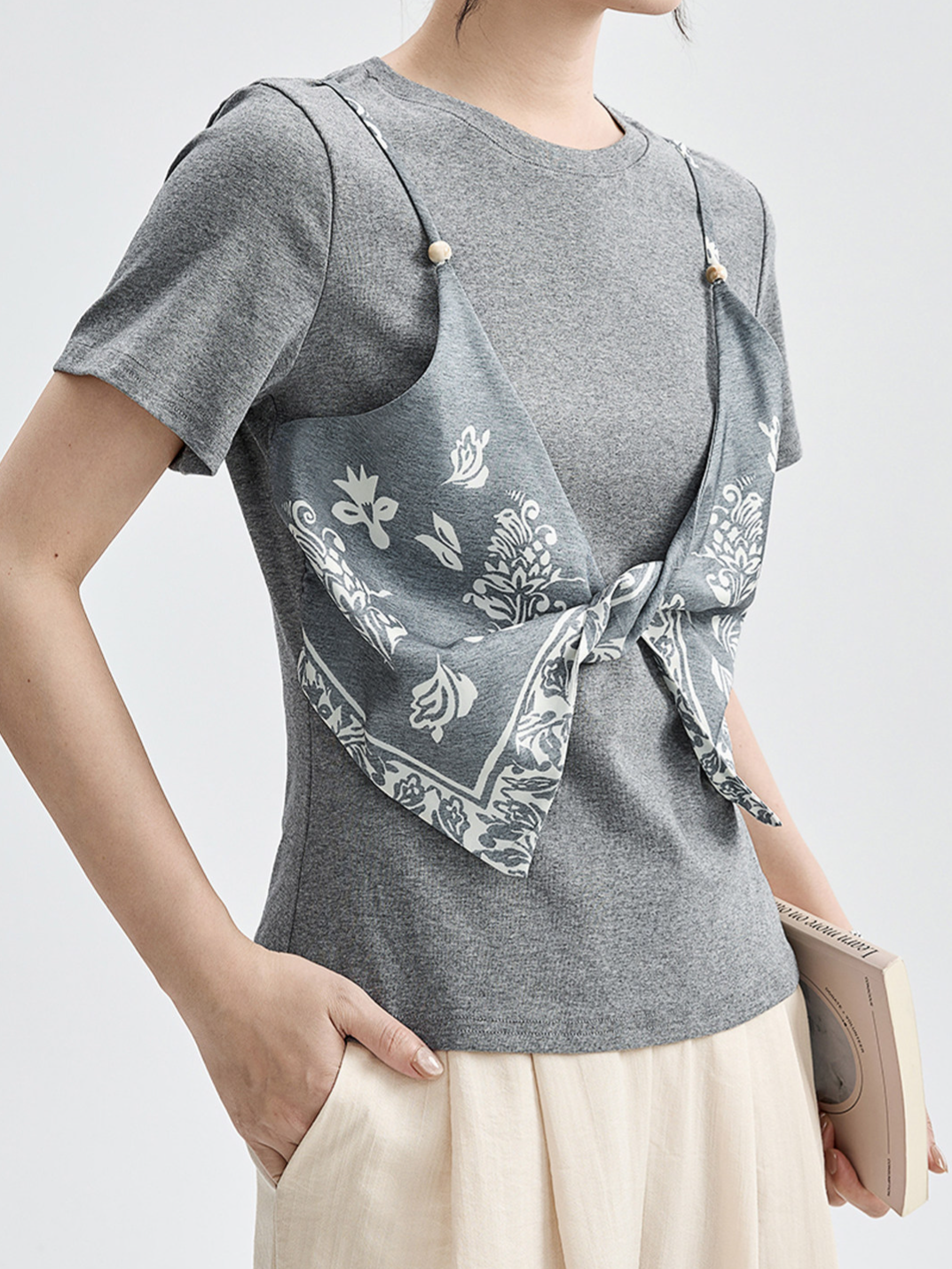 半袖Tシャツ2枚フェイクスカーフ個性的アートキルティングトップス