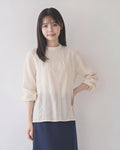 ベージュ