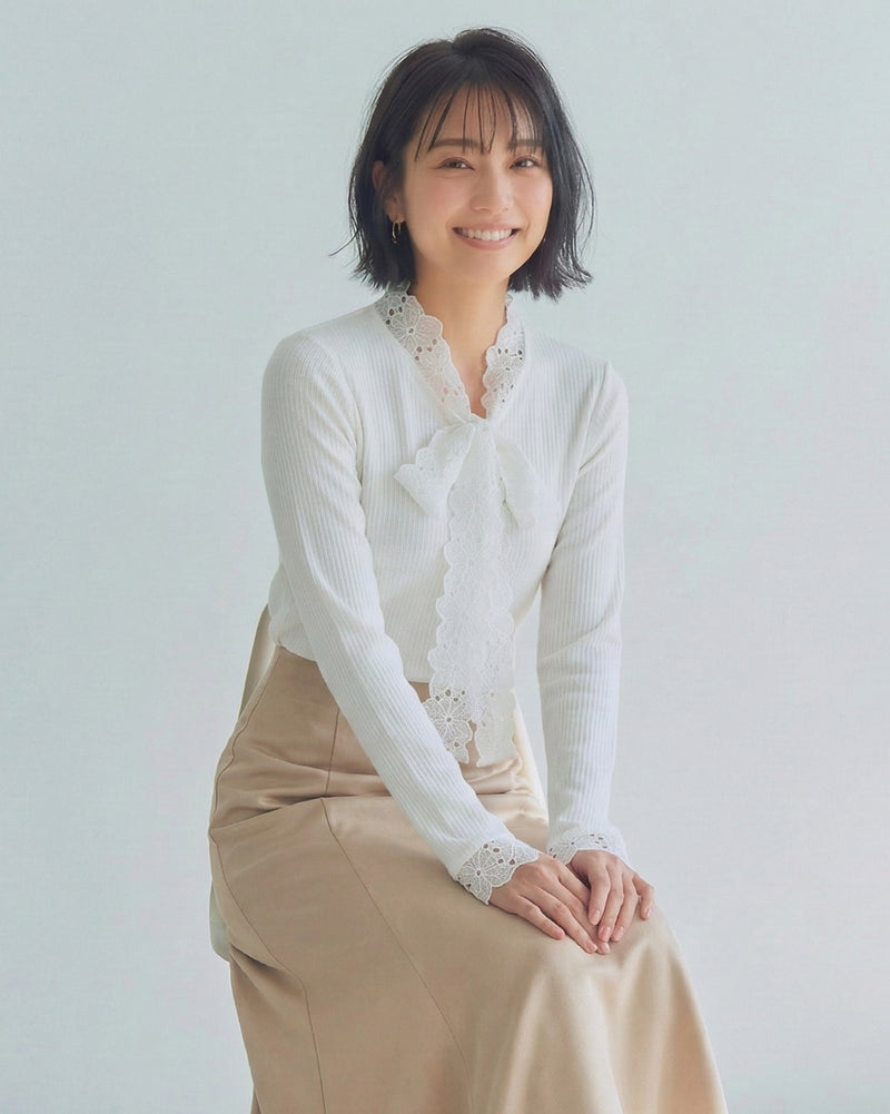 透かしレース×ボウタイ付きVネック くびれ見え長袖Tシャツ-クリームホワイト-L