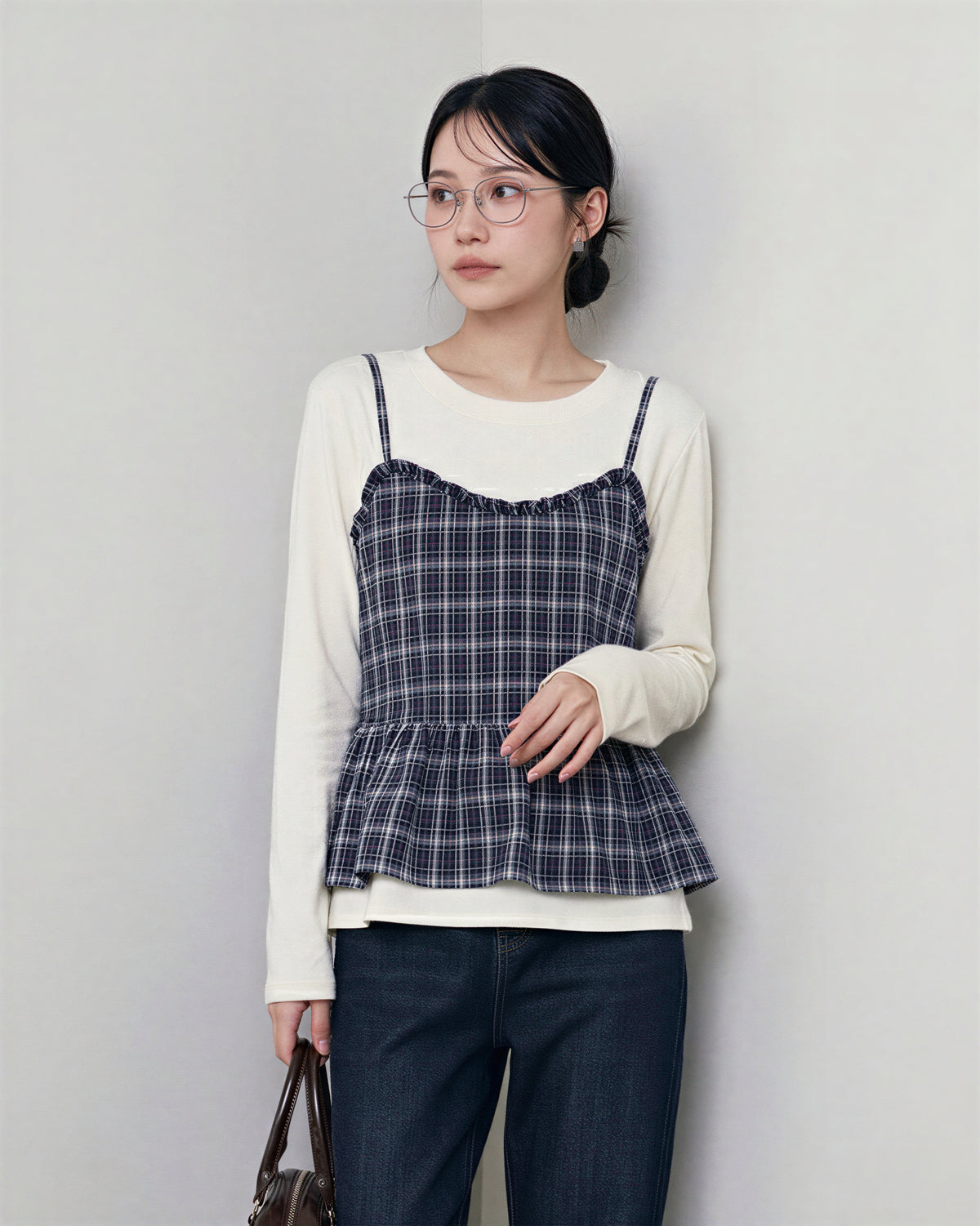 チェック柄キャミ重ね着風 フリルヘム レイヤード風 長袖Tシャツ