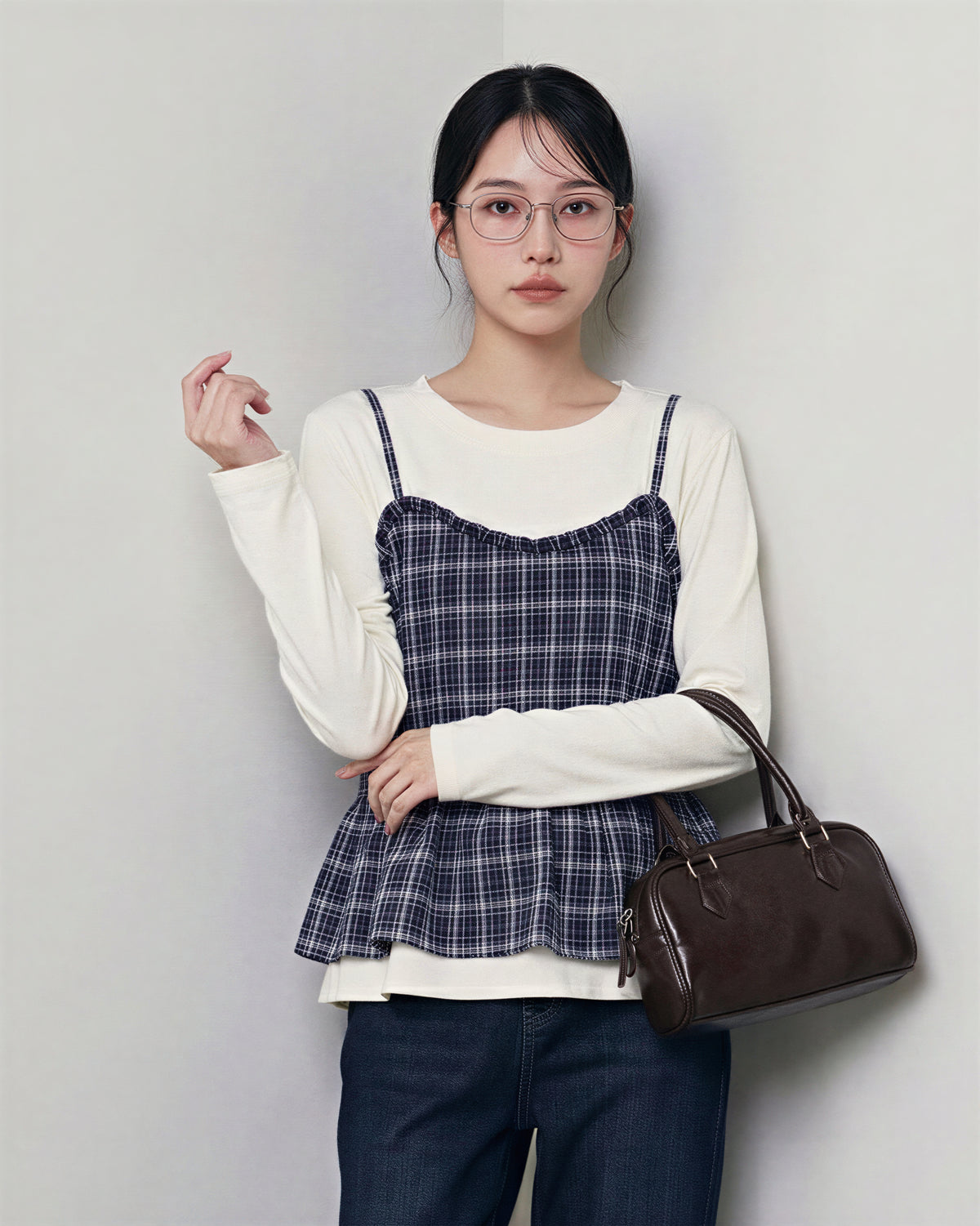 チェック柄キャミ重ね着風 フリルヘム レイヤード風 長袖Tシャツ